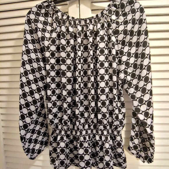 Ellen Tracy geometric print top #62 - Picture 2 of 3
